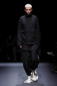 Y-3 Spring 2025 Ready-to-Wear Collection at Paris Fashion Week