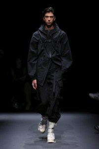 Y-3 Spring 2025 Ready-to-Wear Collection at Paris Fashion Week