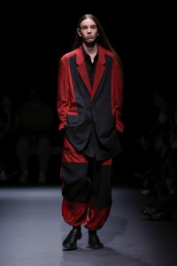 Y-3 Spring 2025 Ready-to-Wear Collection at Paris Fashion Week
