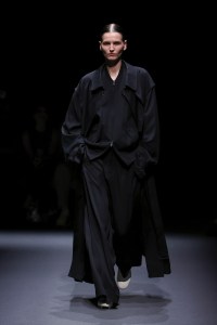 Y-3 Spring 2025 Ready-to-Wear Collection at Paris Fashion Week