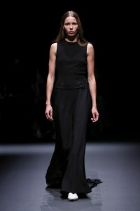 Y-3 Spring 2025 Ready-to-Wear Collection at Paris Fashion Week