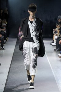 Yohji Yamamoto Spring 2025 Ready-to-Wear Collection at Paris Fashion Week