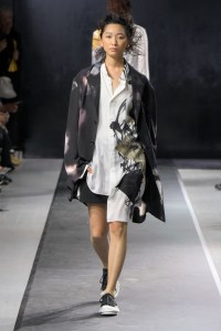 Yohji Yamamoto Spring 2025 Ready-to-Wear Collection at Paris Fashion Week