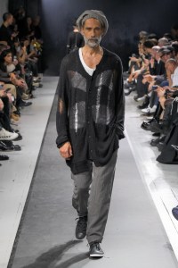 Yohji Yamamoto Spring 2025 Ready-to-Wear Collection at Paris Fashion Week