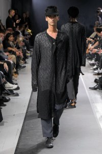 Yohji Yamamoto Spring 2025 Ready-to-Wear Collection at Paris Fashion Week