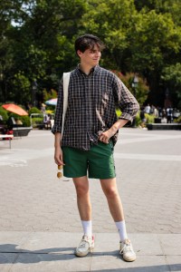 Street style at Paris Fashion Week Fall 2024