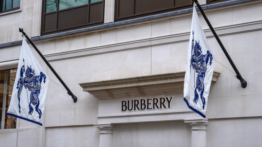 Luxury brand Burberry revealed Q1 sales slumped 21% from last year. The profit fall prompted the brand to cut ties with its chief executive and announce a change of direction.