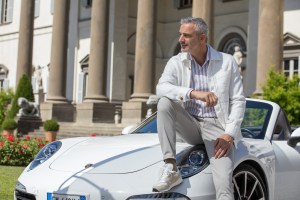 Emanuele Maffeis
www.emanuelemaffeiseshop.com
@emanuelemaffeis_tailor
4100A