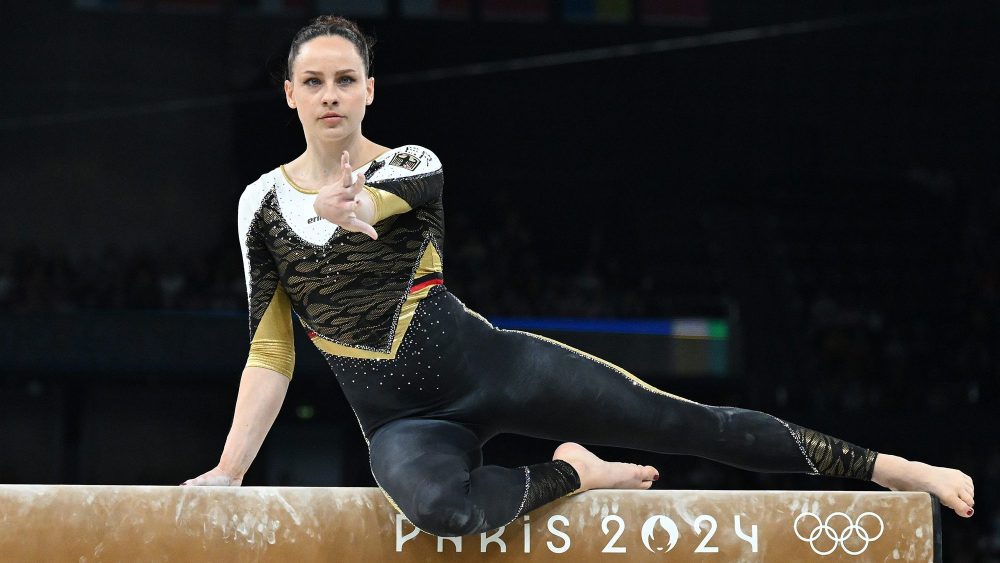 28 July 2024, France, Paris: Olympia, Paris 2024, gymnastics, all-around, women, qualification, balance beam, gymnast Sarah Voss from Germany in action. Photo: Marijan Murat/dpa (Photo by Marijan Murat/picture alliance via Getty Images)