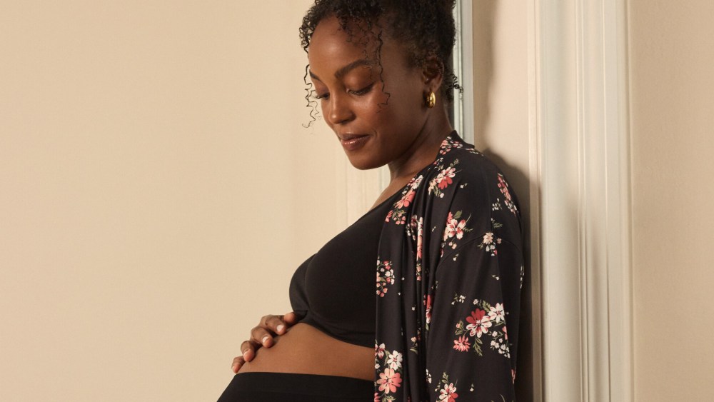 Motherhood maternity fashion