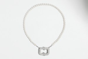 Statement Pearl Necklace