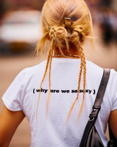 Street style in Seoul, South Korea.
