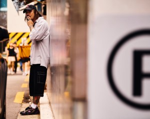 Street style in Seoul, South Korea.
