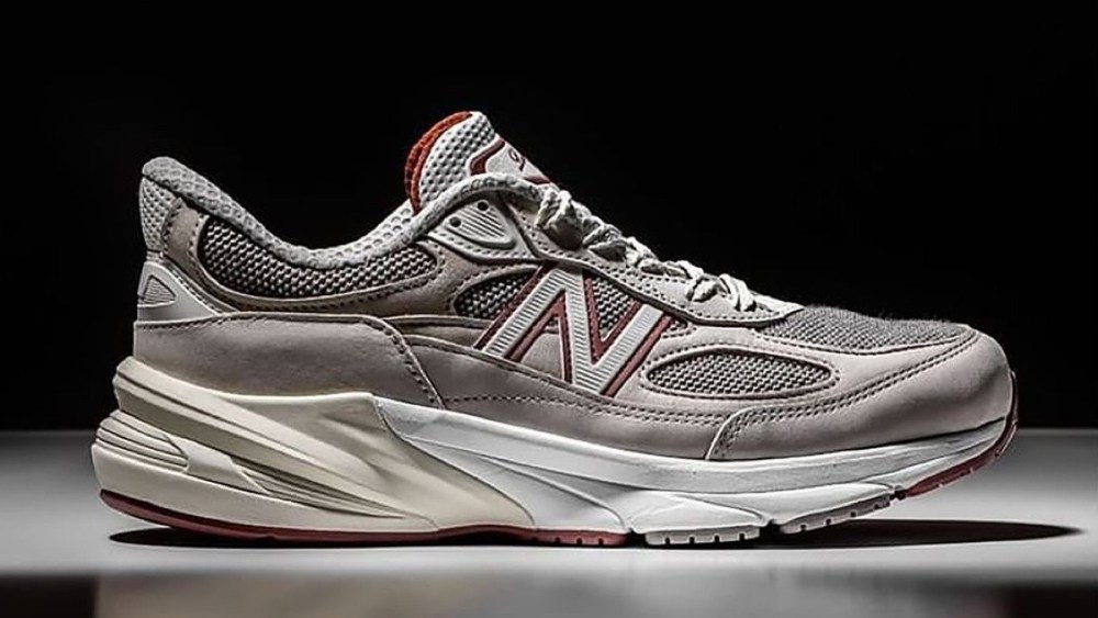 Loro Piana New Balance 990v6