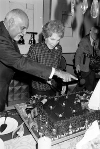 Nancy Reagan attends the dedication of the Ronald Reagan Suite, named for the late U.S. president, at St. Regis Tower Century City in Los Angeles, California, on January 27, 1999.