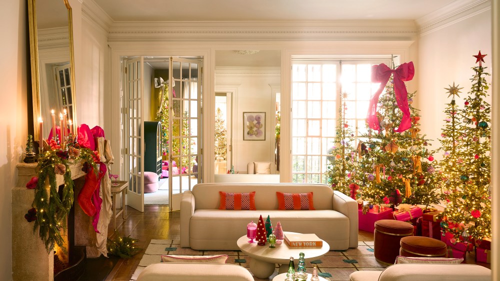 Anthropologie will open its Holiday Showcase on Manhattan's Upper West Side.