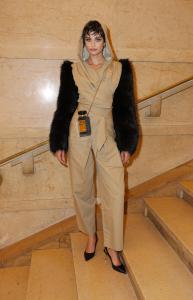 Taylor Hill at Balmain RTW Spring 2025 as part of Paris Ready to Wear Fashion Week held at Palais de Chaillot on September 25, 2024 in Paris, France.