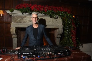 DJ Stretch Armstrong at the Bloomingdales x Air Mail Event during New York Ready to Wear Fashion Week on September 5, 2024 in New York, New York.