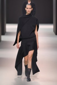 COS Spring 2025 Ready-to-Wear Collection at New York Fashion Week