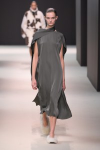 COS Spring 2025 Ready-to-Wear Collection at New York Fashion Week