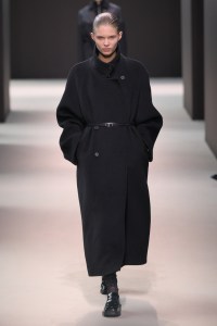 COS Spring 2025 Ready-to-Wear Collection at New York Fashion Week