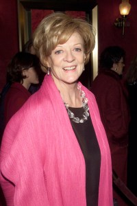 Maggie Smith at the New York Premiere of Robert Altman's "Gosford Park" in New York City on December 3, 2001