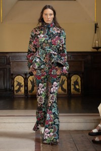 Marques 'Almeida Spring 2025 Ready-To-Wear Collection