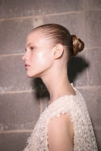 Hairstyle at the Philosophy di Lorenzo Serafini spring 2025 fashion show in Milan.