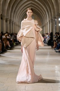 Akris Spring 2025 ready-to-wear collection at Paris Fashion Week