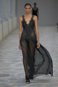 Alberta Ferretti Spring 2025 Ready-To-Wear Collection