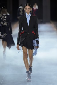 Alexander McQueen Spring 2025 Ready-to-Wear Collection at Paris Fashion Week