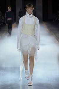 Alexander McQueen Spring 2025 Ready-to-Wear Collection at Paris Fashion Week