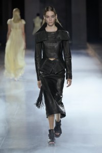 Alexander McQueen Spring 2025 Ready-to-Wear Collection at Paris Fashion Week