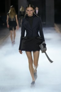 Alexander McQueen Spring 2025 Ready-to-Wear Collection at Paris Fashion Week