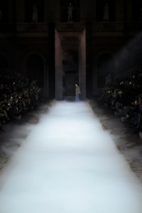 Alexander McQueen Spring 2025 Ready-to-Wear Collection at Paris Fashion Week