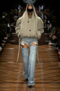 Balenciaga Spring 2025 Ready-to-Wear Collection at Paris Fashion Week