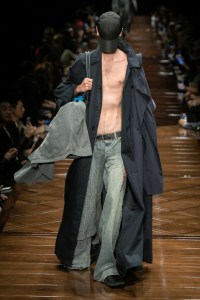 Balenciaga Spring 2025 Ready-to-Wear Collection at Paris Fashion Week
