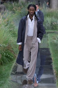 Boss Spring 2025 Ready-To-Wear Collection at Milan Fashion WeekModel on the runway at Boss RTW Spring 2025 as part of Milan Ready to Wear Fashion Week on September 18, 2024 in Milan, Italy.