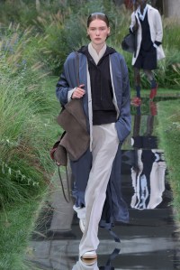 Boss Spring 2025 Ready-To-Wear Collection at Milan Fashion WeekModel on the runway at Boss RTW Spring 2025 as part of Milan Ready to Wear Fashion Week on September 18, 2024 in Milan, Italy.