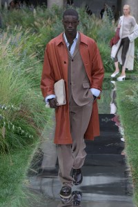 Boss Spring 2025 Ready-To-Wear Collection at Milan Fashion WeekModel on the runway at Boss RTW Spring 2025 as part of Milan Ready to Wear Fashion Week on September 18, 2024 in Milan, Italy.