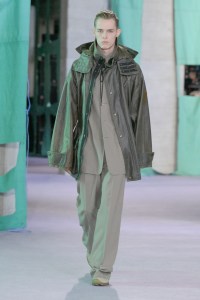 Burberry Spring 2025 Ready-to-Wear Collection at London Fashion Week