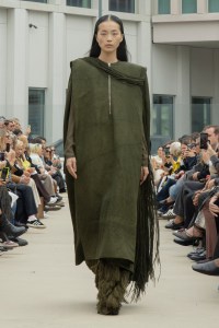 Calcaterra Spring 2025 Ready-To-Wear Collection at Milan Fashion Week