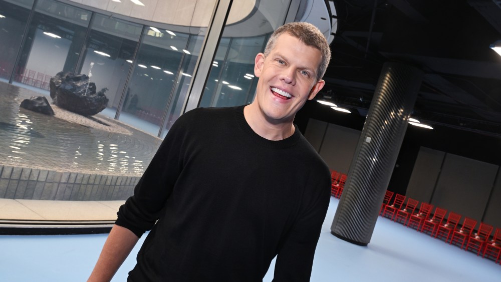 Wes Gordon at the Carolina Herrera Spring 2025 Ready-to-Wear show