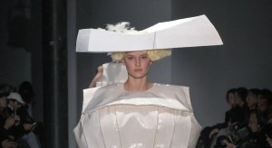 Comme des Garçons Spring 2025 Ready-to-Wear Collection at Paris Fashion Week