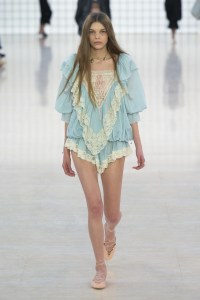 Chloé Spring 2025 Ready-to-Wear Collection at Paris Fashion Week