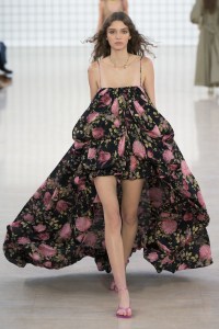 Chloé Spring 2025 Ready-to-Wear Collection at Paris Fashion Week