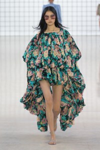 Chloé Spring 2025 Ready-to-Wear Collection at Paris Fashion Week