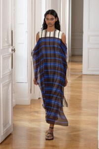 Christian Wijnants Spring 2025 Ready-to-Wear Collection at Paris Fashion Week