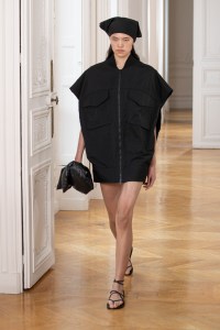 Christian Wijnants Spring 2025 Ready-to-Wear Collection at Paris Fashion Week