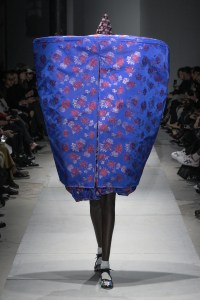 Comme des Garçons Spring 2025 Ready-to-Wear Collection at Paris Fashion Week